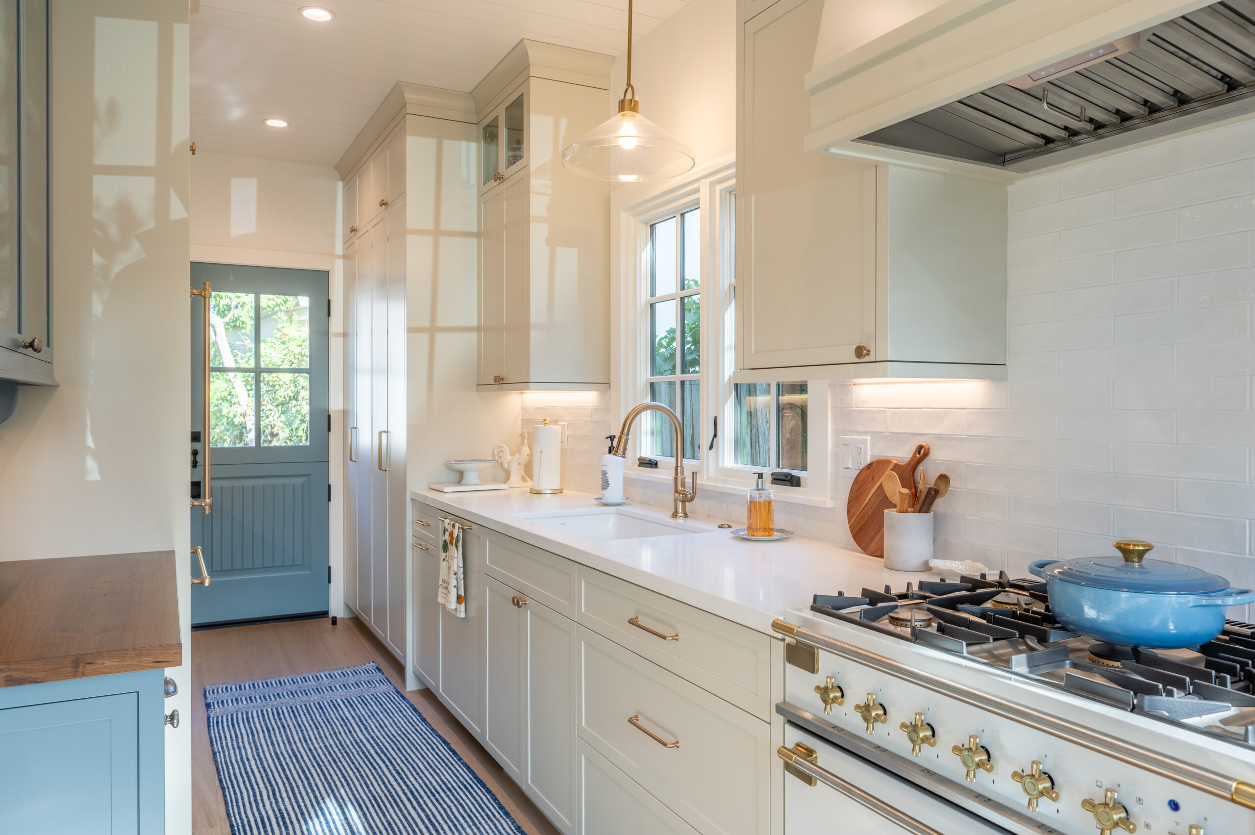 custom built kitchen for california ranch built by NC Construction